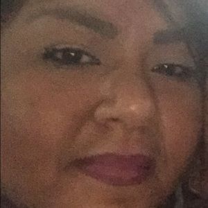 Meet your Posher, Veronica